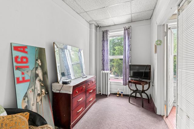 16 Virginia Place, New York City, NY 11213