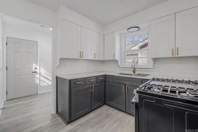 5302 A Street, Little Rock, AR 72205