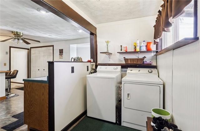 349 Franklin Ave, Applewold Boro, PA 16201