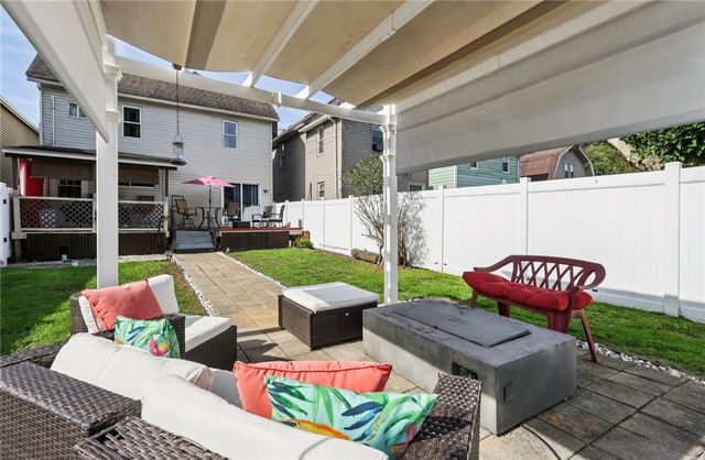 349 Franklin Ave, Applewold Boro, PA 16201