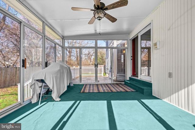 9125 BRUNNERS RUN CT, Columbia, MD 21045