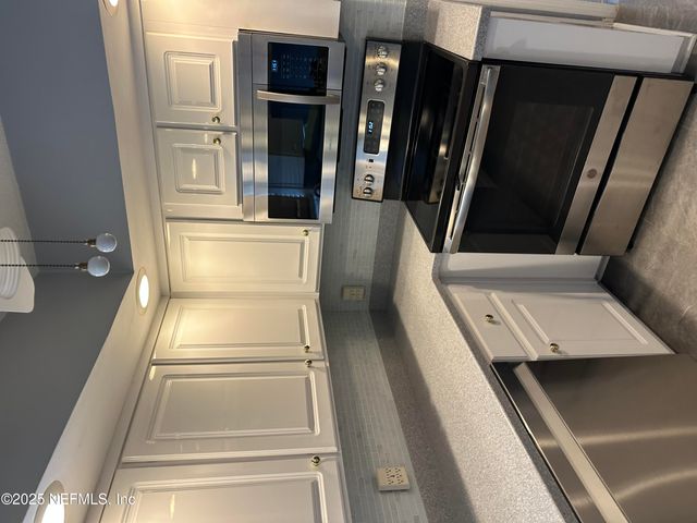 6192 DU-CLAY FOREST Drive S, Jacksonville, FL 32244