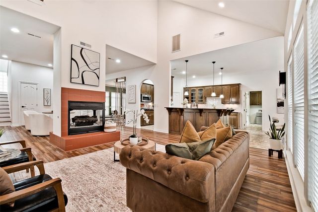 408 S Wyman Road, Fayetteville, AR 72701