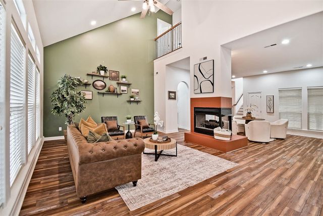 408 S Wyman Road, Fayetteville, AR 72701
