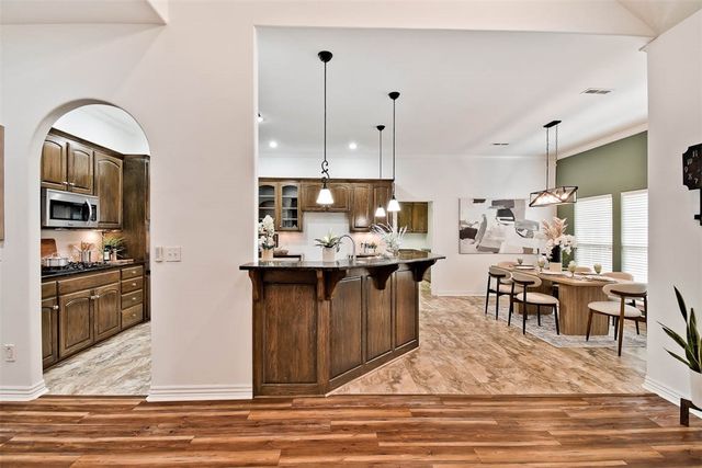 408 S Wyman Road, Fayetteville, AR 72701