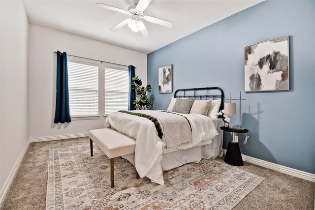 408 S Wyman Road, Fayetteville, AR 72701
