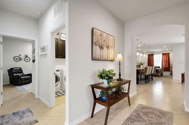 329 ALICANTE COURT, Davenport, FL 33837