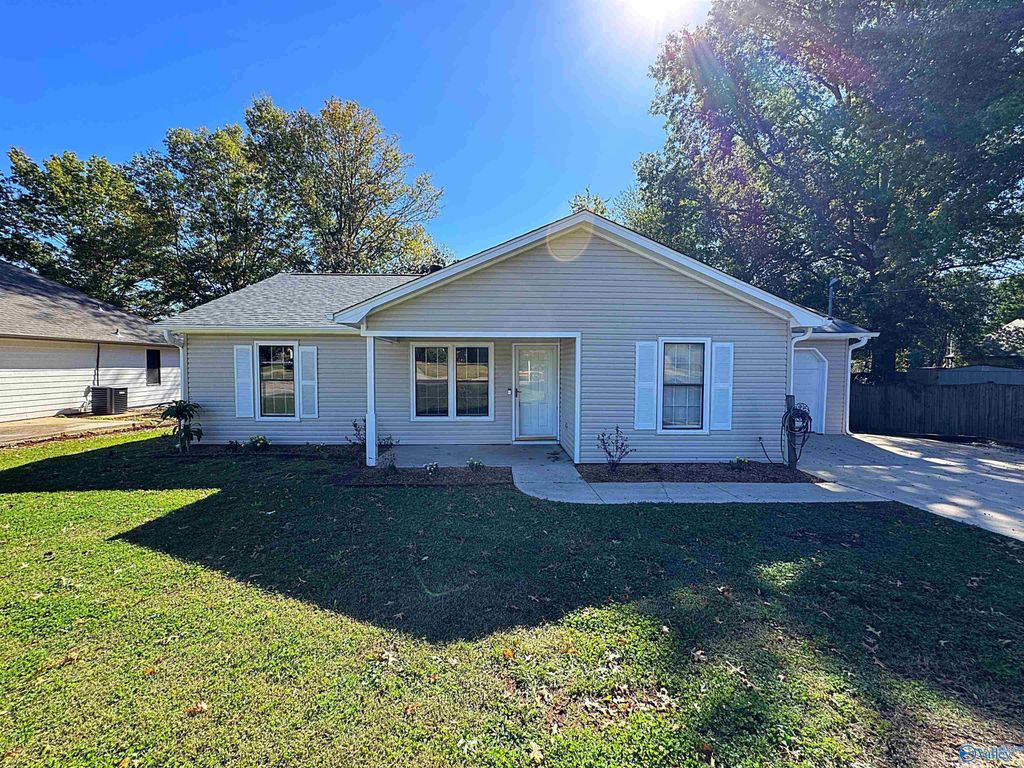 103 Whisperwood Lane, Madison, AL 35758