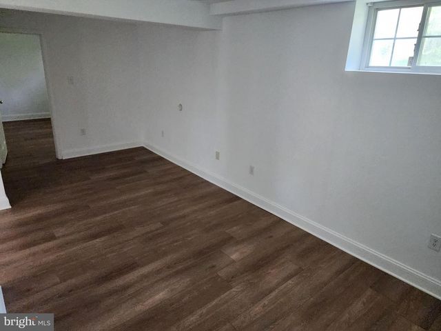 3047 DOUGLAS ST NE, Washington, DC 20018