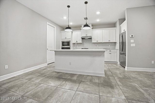 192 VISTA LAKE Circle, Ponte Vedra, FL 32081