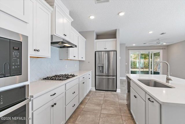 192 VISTA LAKE Circle, Ponte Vedra, FL 32081