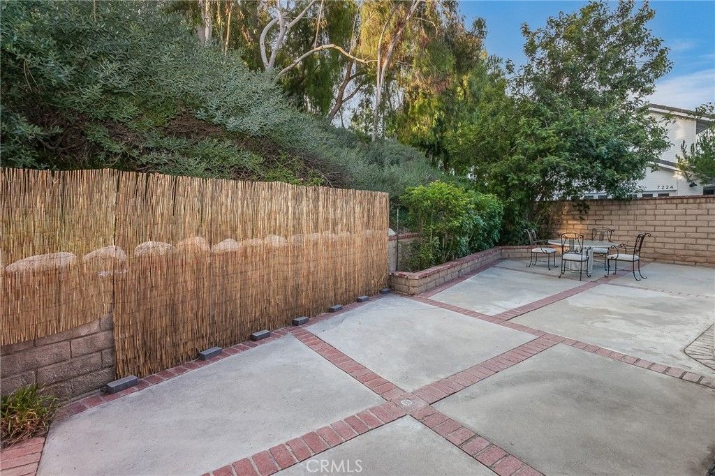 Image 18 of property listing at 7221 Bouquet Drive, West Hills, CA 91307