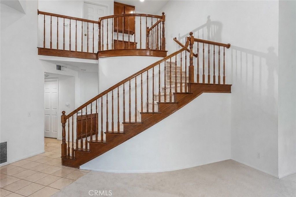 Image 4 of property listing at 7221 Bouquet Drive, West Hills, CA 91307