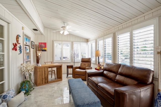 37 Doe Run Drive, The Woodlands, TX 77380