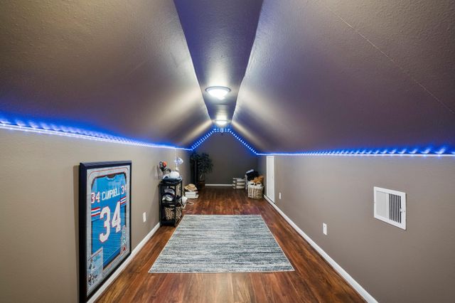 37 Doe Run Drive, The Woodlands, TX 77380