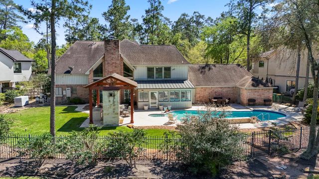 37 Doe Run Drive, The Woodlands, TX 77380