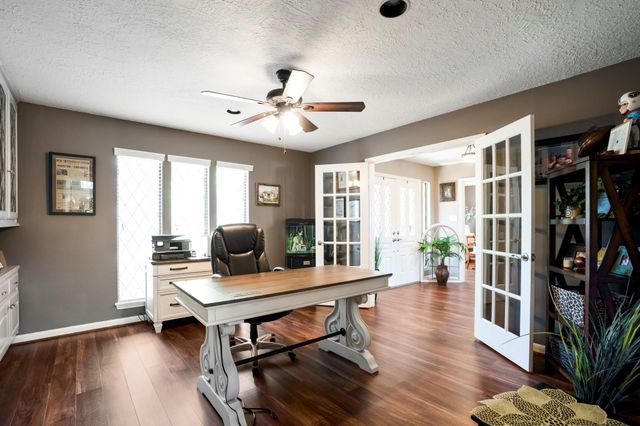 37 Doe Run Drive, The Woodlands, TX 77380