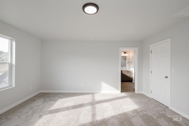 10813 Rutland St, Caldwell, ID 83605