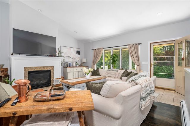 32 Old Reservoir Road, Cumberland, RI 02864