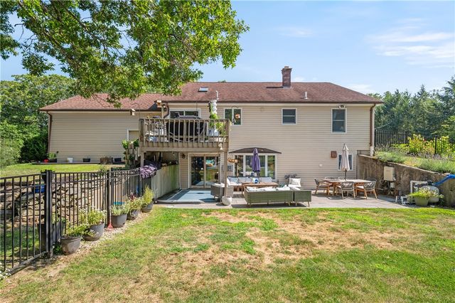 32 Old Reservoir Road, Cumberland, RI 02864