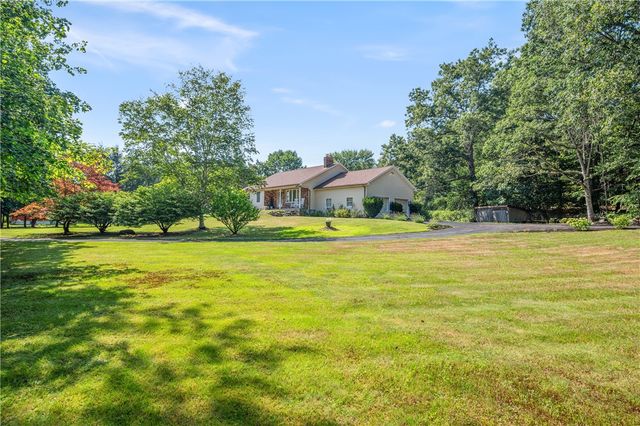 32 Old Reservoir Road, Cumberland, RI 02864