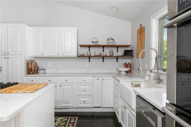 32 Old Reservoir Road, Cumberland, RI 02864
