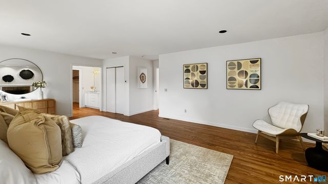 11 Soundview Farm, Weston, CT 06883