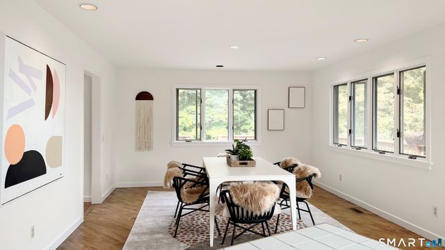 11 Soundview Farm, Weston, CT 06883