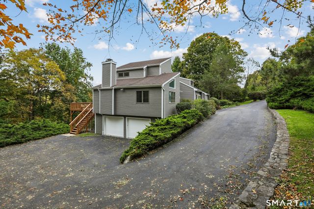 11 Soundview Farm, Weston, CT 06883