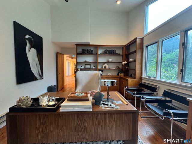 11 Soundview Farm, Weston, CT 06883