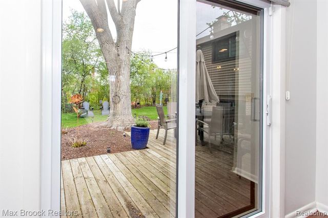 19780 Butternut Lane, Southfield, MI 48076