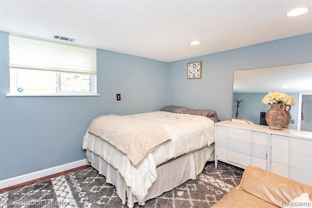 19780 Butternut Lane, Southfield, MI 48076