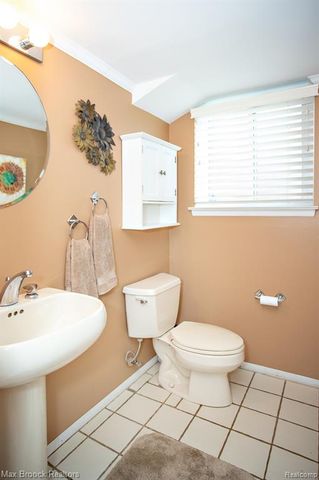 19780 Butternut Lane, Southfield, MI 48076