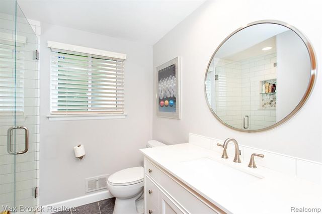 19780 Butternut Lane, Southfield, MI 48076