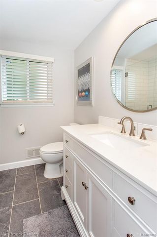 19780 Butternut Lane, Southfield, MI 48076
