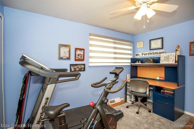 19780 Butternut Lane, Southfield, MI 48076