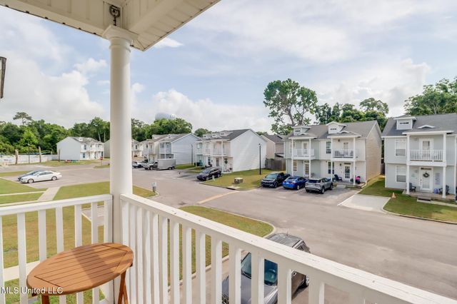 1131 Century Oaks Drive, A, Gulfport, MS 39507