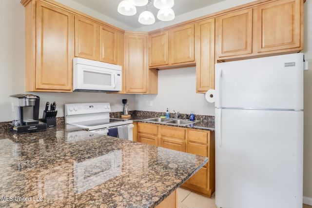 1131 Century Oaks Drive, A, Gulfport, MS 39507