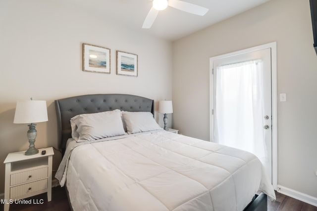 1131 Century Oaks Drive, A, Gulfport, MS 39507