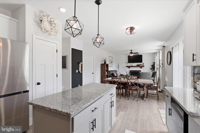 9404 ROBERT E LEE DR, Spotsylvania, VA 22551