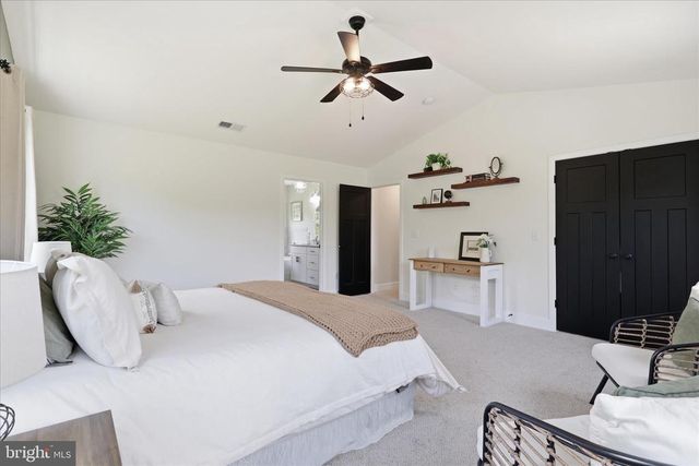 9404 ROBERT E LEE DR, Spotsylvania, VA 22551