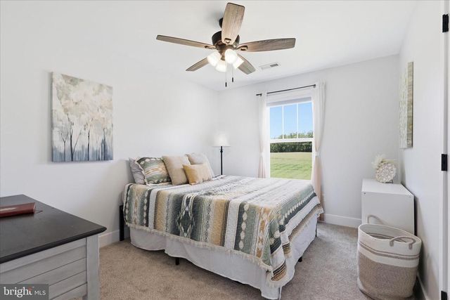9404 ROBERT E LEE DR, Spotsylvania, VA 22551