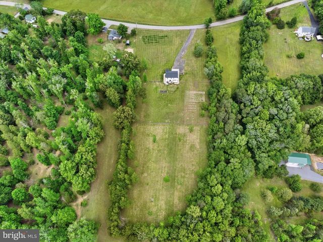 9404 ROBERT E LEE DR, Spotsylvania, VA 22551
