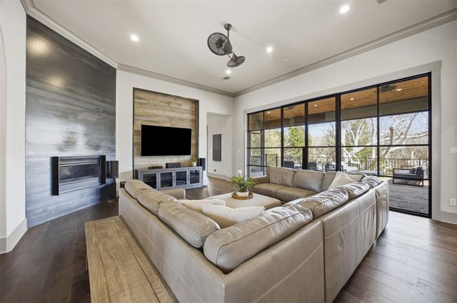 2753 Springwood LN, Georgetown, TX 78628