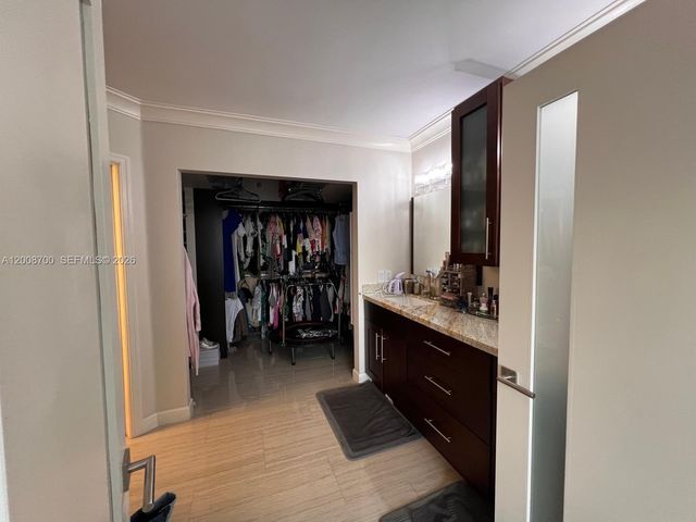 3530 Mystic Pointe Dr 1605, Aventura, FL 33180