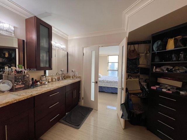3530 Mystic Pointe Dr 1605, Aventura, FL 33180