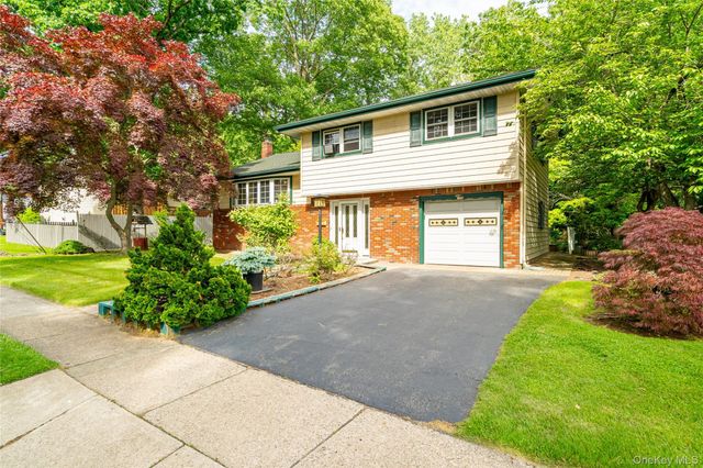 2 Forest Knoll Drive, Suffern, NY 10901
