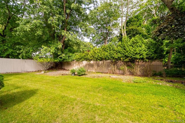 2 Forest Knoll Drive, Suffern, NY 10901
