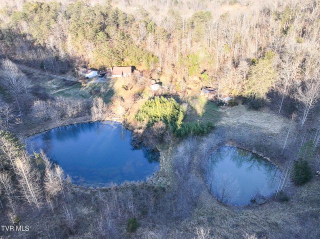 604 Sandy Valley Road, Rogersville, TN 37857