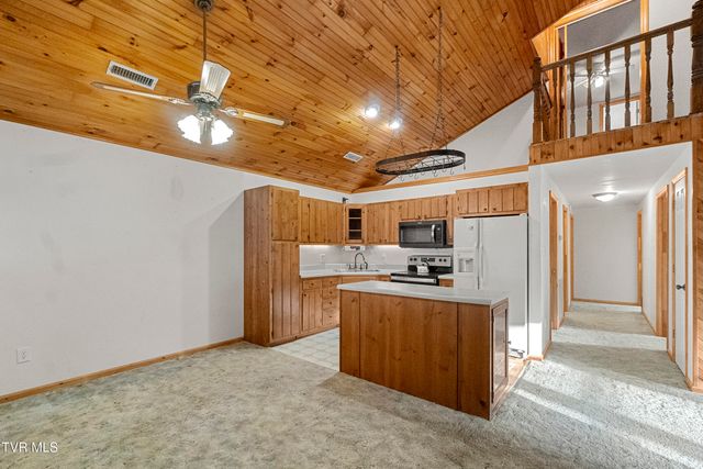 604 Sandy Valley Road, Rogersville, TN 37857